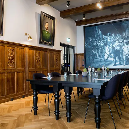 מלון Port Cleve 4*