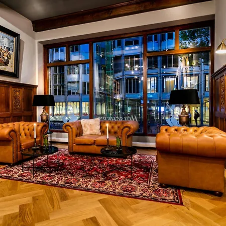 Port Cleve 4* Amsterdam