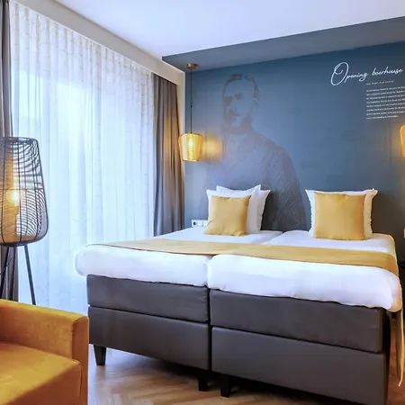 Ξενοδοχείο Port Cleve 4*