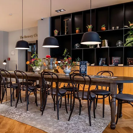 Port Cleve 4* Amsterdam