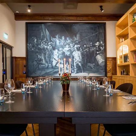 Port Cleve 4* Amsterdam
